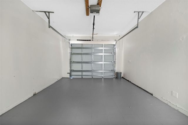 1312 SW 75th Ave, North Lauderdale, FL 33068