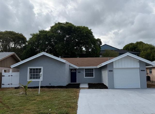 1312 SW 75th Ave, North Lauderdale, FL 33068