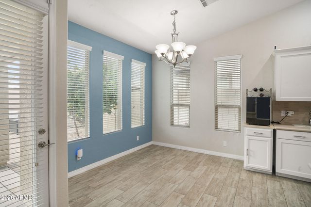 11511 E SEAVER Avenue, Mesa, AZ 85212