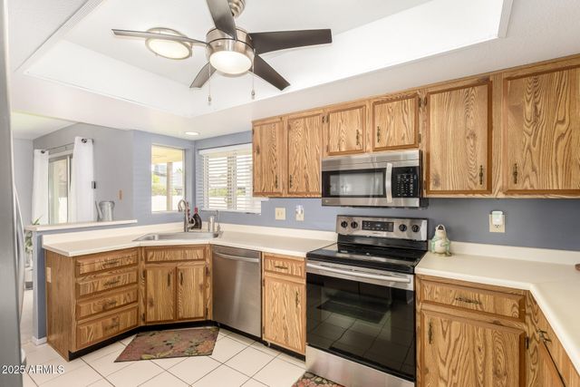 26435 S HOGAN Drive, Sun Lakes, AZ 85248