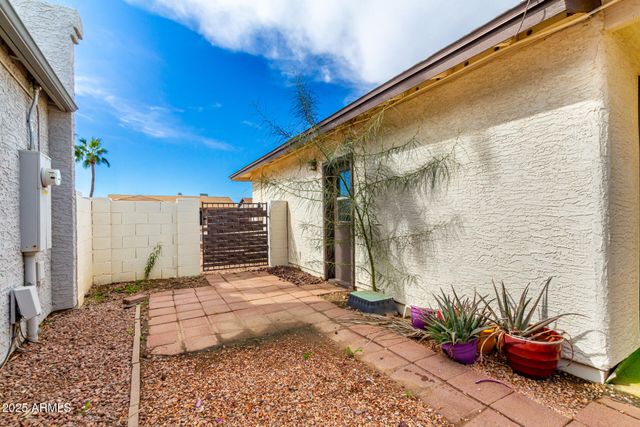 26435 S HOGAN Drive, Sun Lakes, AZ 85248