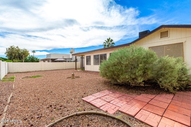 26435 S HOGAN Drive, Sun Lakes, AZ 85248