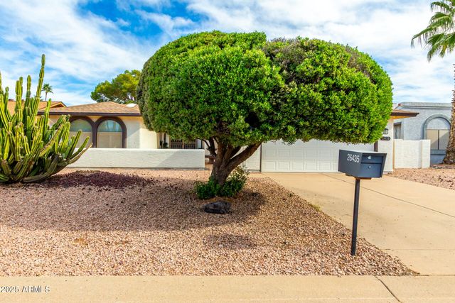 26435 S HOGAN Drive, Sun Lakes, AZ 85248