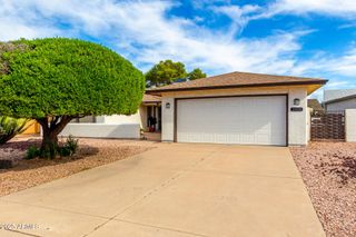 26435 S HOGAN Drive, Sun Lakes, AZ 85248