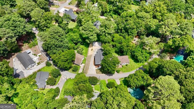 10 Roseway Circle NE, Rome, GA 30161