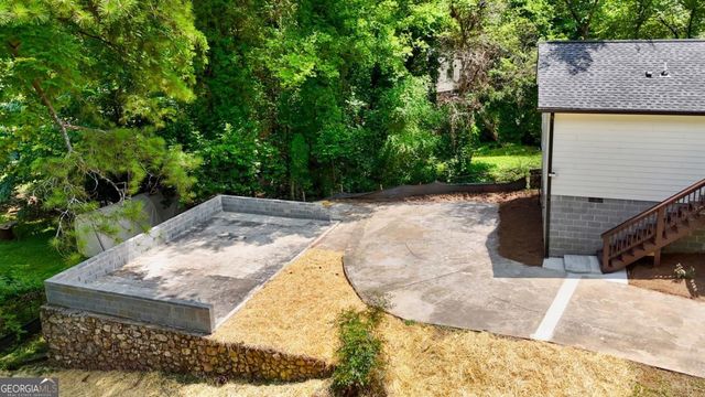 10 Roseway Circle NE, Rome, GA 30161