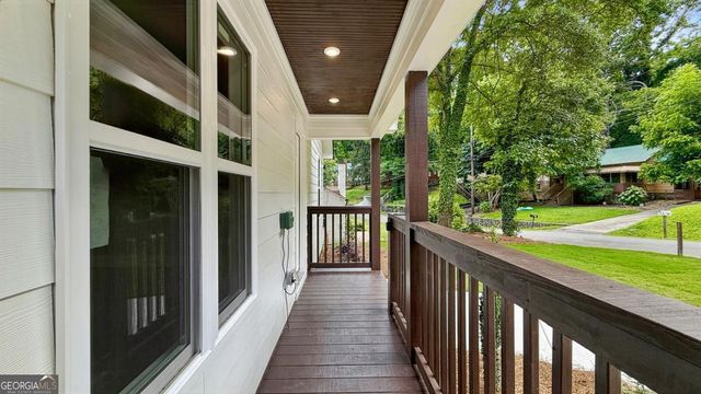 10 Roseway Circle NE, Rome, GA 30161
