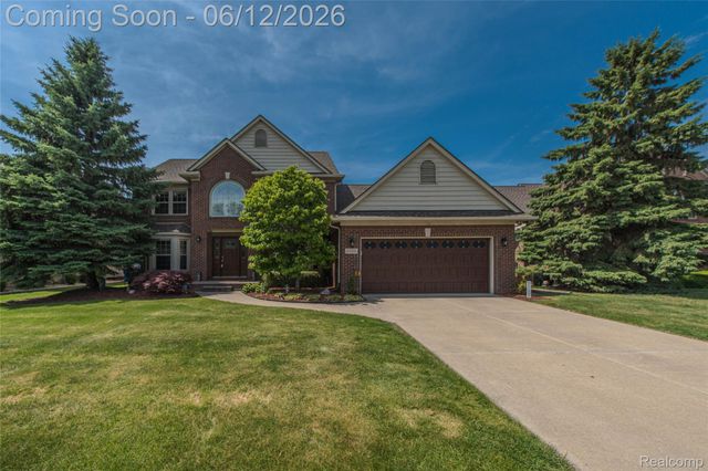 20491 Windemere Drive, Macomb Township, MI 48044