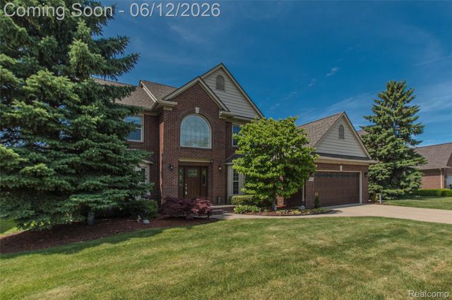 20491 Windemere Drive, Macomb Township, MI 48044