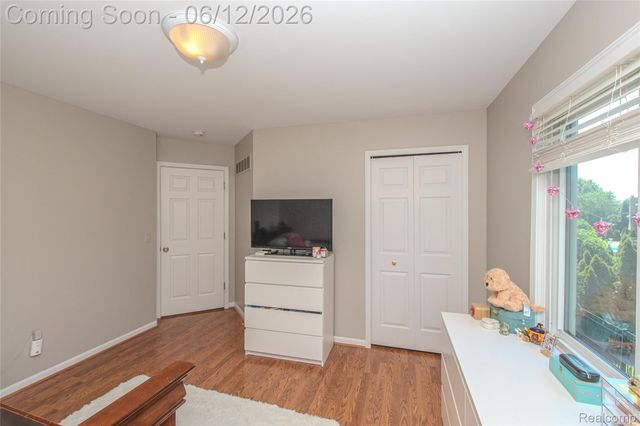 20491 Windemere Drive, Macomb Township, MI 48044