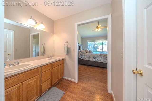 20491 Windemere Drive, Macomb Township, MI 48044