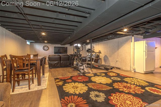 20491 Windemere Drive, Macomb Township, MI 48044