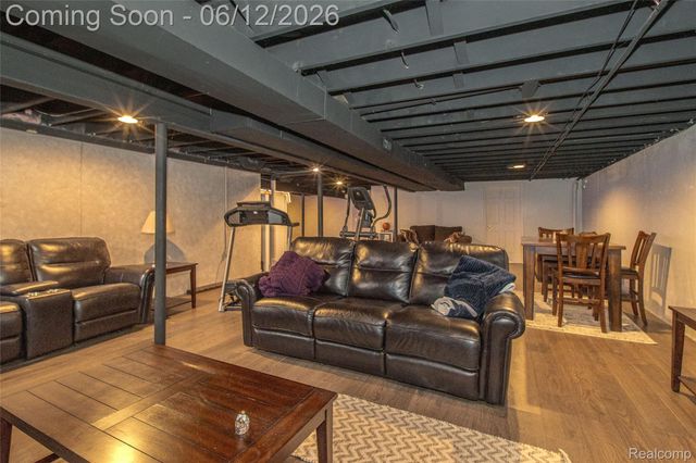 20491 Windemere Drive, Macomb Township, MI 48044