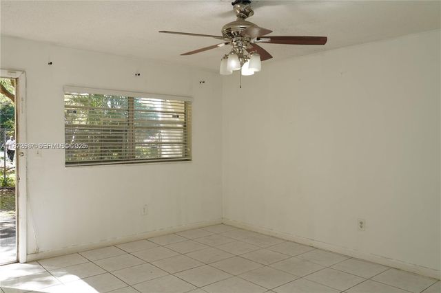 11855 NE 19th Drive 10, North Miami, FL 33181