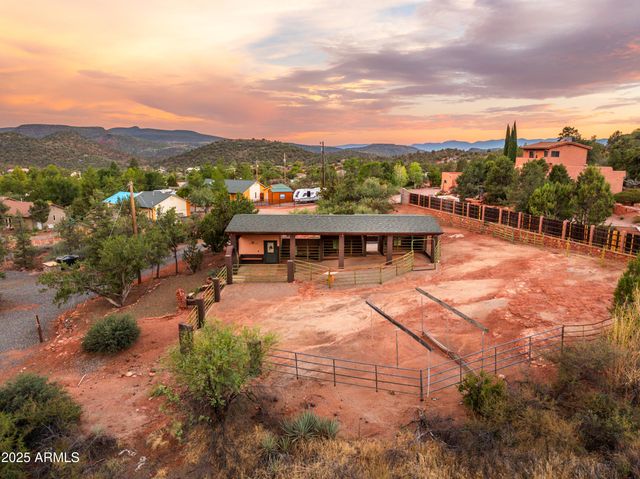 40 CASCADE Drive, Sedona, AZ 86336