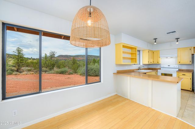 40 CASCADE Drive, Sedona, AZ 86336