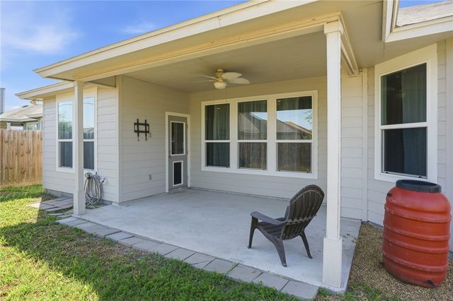 9530 Sedalia Trl, Corpus Christi, TX 78410