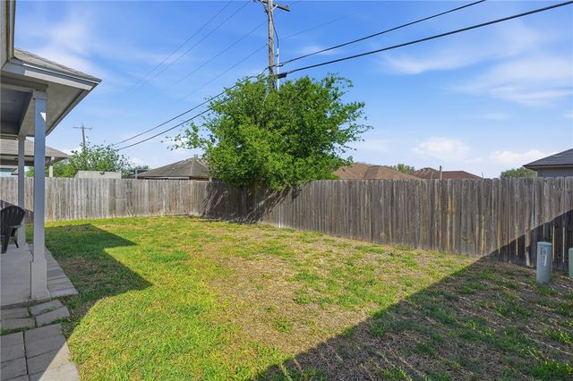 9530 Sedalia Trl, Corpus Christi, TX 78410