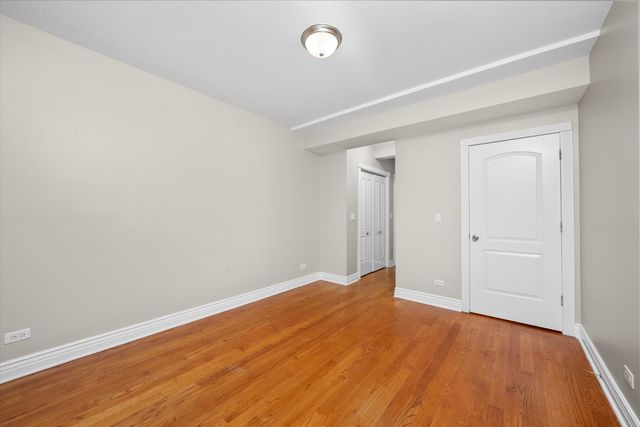 6300 N Rockwell Street B2, Chicago, IL 60659