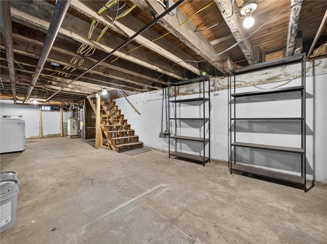 1056 Detweiler Avenue, Hellertown Boro, PA 18055
