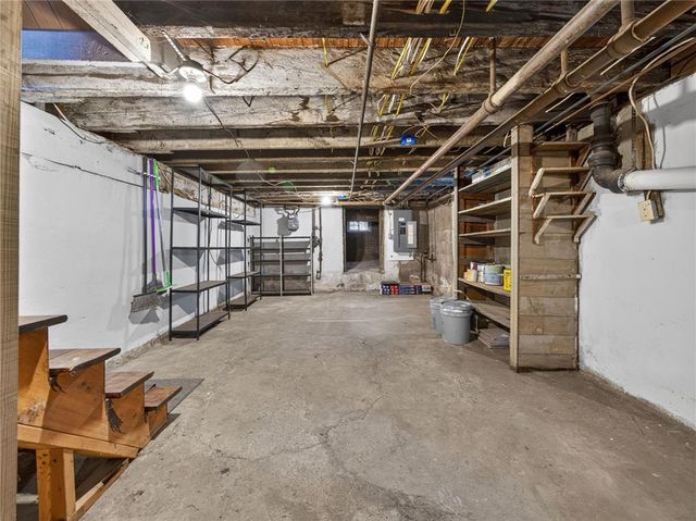 1056 Detweiler Avenue, Hellertown Boro, PA 18055