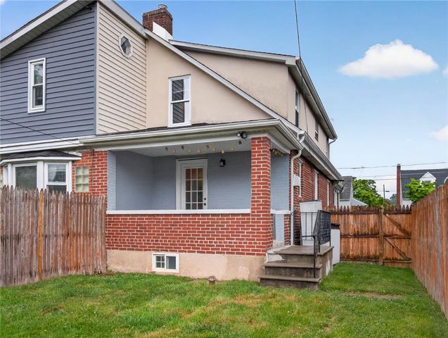 1056 Detweiler Avenue, Hellertown Boro, PA 18055