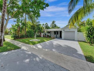 2446 Fillmore Street, Hollywood, FL 33020