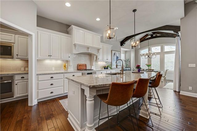18333 Caenen Street, Overland Park, KS 66013