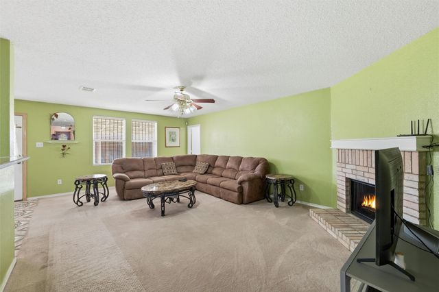 2023 Cap Rock Lane, Grand Prairie, TX 75052