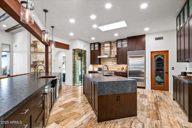 10712 E PROSPECT POINT Drive, Scottsdale, AZ 85262