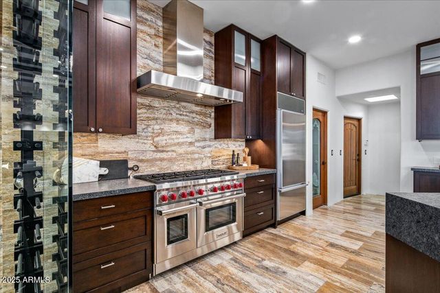 10712 E PROSPECT POINT Drive, Scottsdale, AZ 85262