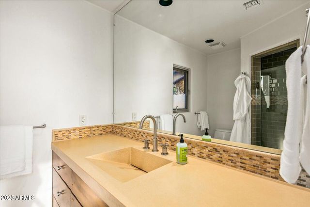 10712 E PROSPECT POINT Drive, Scottsdale, AZ 85262