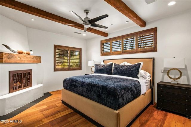 10712 E PROSPECT POINT Drive, Scottsdale, AZ 85262