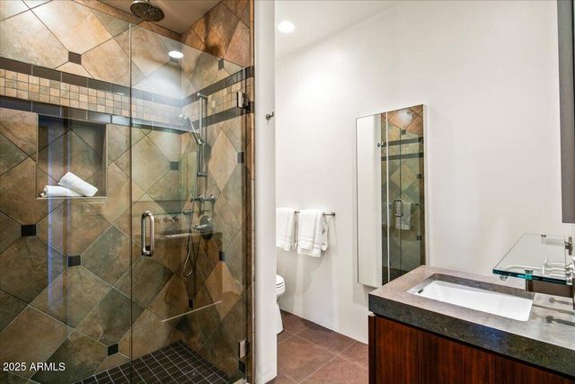 10712 E PROSPECT POINT Drive, Scottsdale, AZ 85262