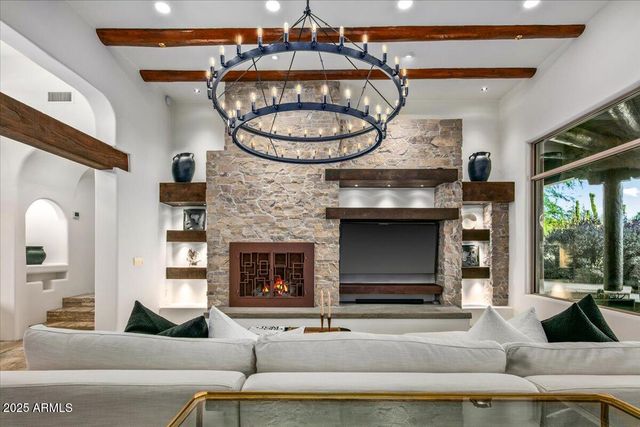 10712 E PROSPECT POINT Drive, Scottsdale, AZ 85262