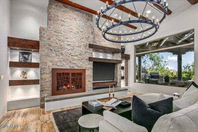 10712 E PROSPECT POINT Drive, Scottsdale, AZ 85262