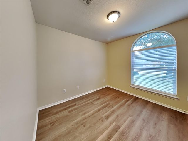 270 Adobe Terrace S, Conroe, TX 77316