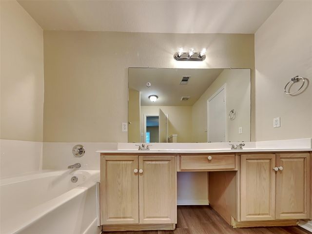 270 Adobe Terrace S, Conroe, TX 77316