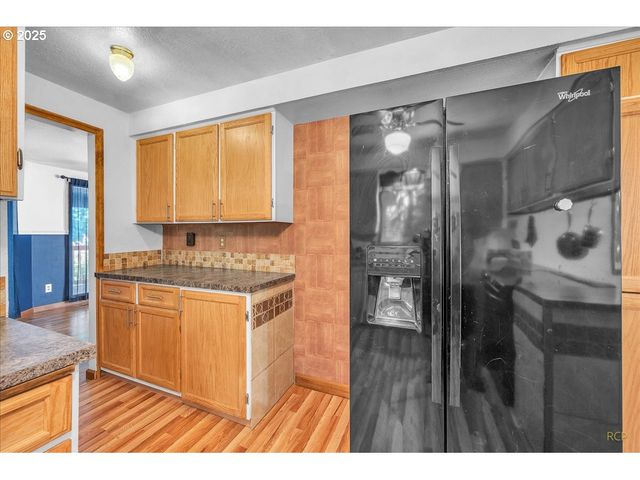 7650 OLD PACIFIC Hwy N, Castle Rock, WA 98611