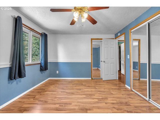 7650 OLD PACIFIC Hwy N, Castle Rock, WA 98611