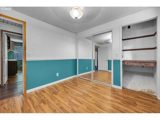 7650 OLD PACIFIC Hwy N, Castle Rock, WA 98611