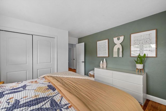 4520 N 110th STREET, Wauwatosa, WI 53225