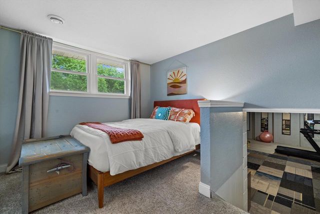 4520 N 110th STREET, Wauwatosa, WI 53225