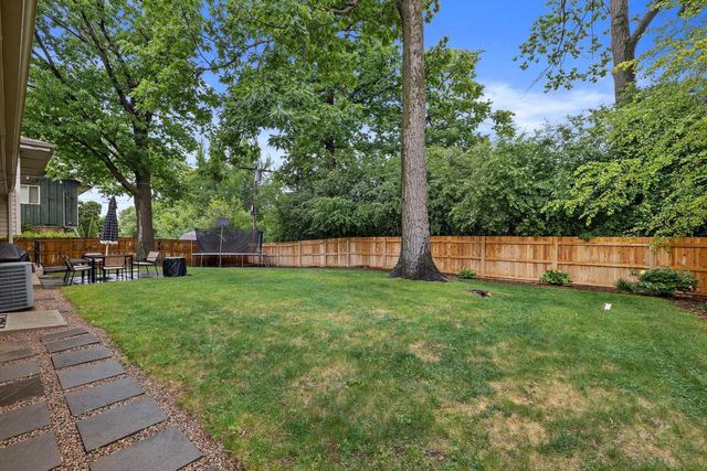 4520 N 110th STREET, Wauwatosa, WI 53225