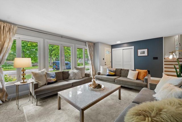 4520 N 110th STREET, Wauwatosa, WI 53225