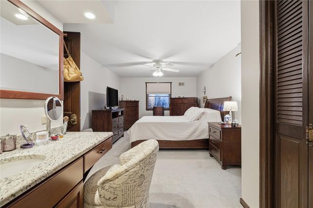 112 June Dr, Port Vue, PA 15133