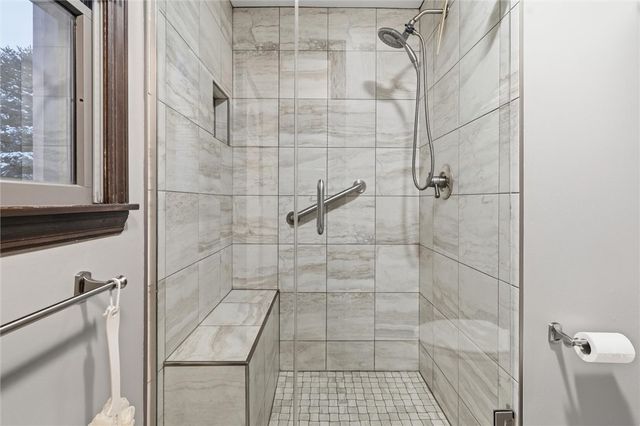 112 June Dr, Port Vue, PA 15133