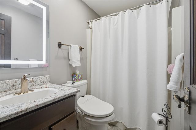 112 June Dr, Port Vue, PA 15133