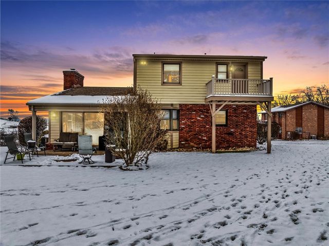 112 June Dr, Port Vue, PA 15133