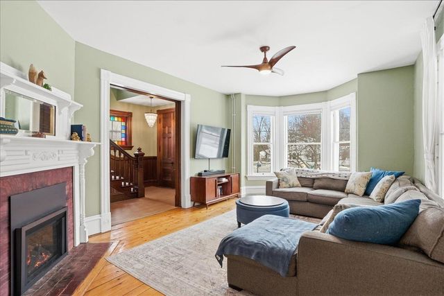 161 Harbor Road, Shelburne, VT 05482